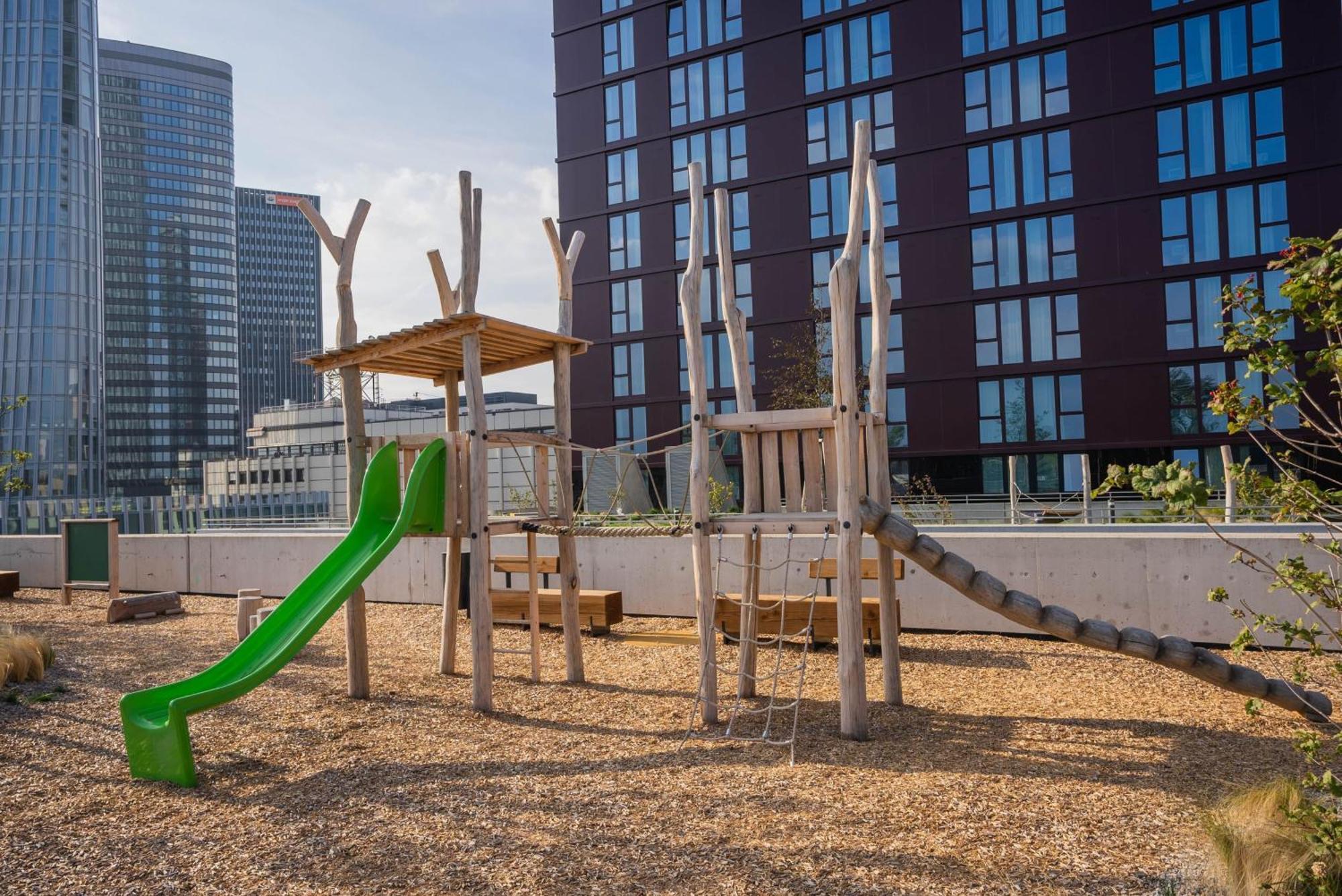 Vienna Sky Apartment I Rooftop Pool I Netflix エクステリア 写真